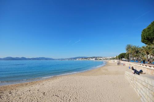 Apartamento Studio Terrasse Proche De La Croisette