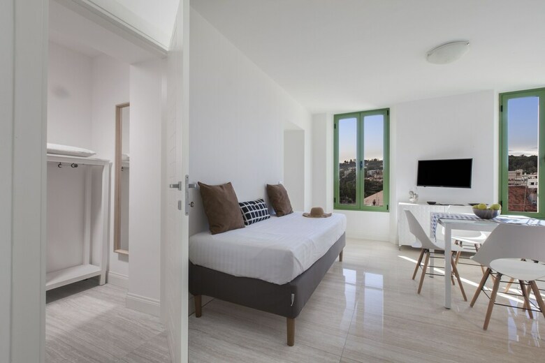 Apartamento Cannes Old Town Suites