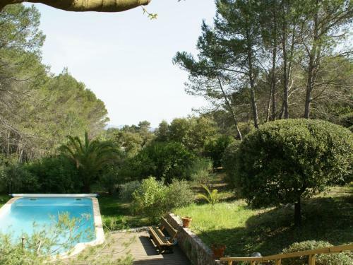 Spacious Holiday Home In Draguignan With Large Pool