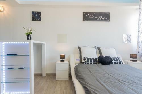 Apartamento Sweethome Dijon - Black & White