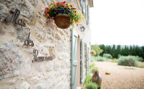 Bed & Breakfast Le Mas Des Romarins