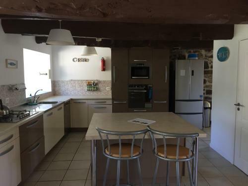 Emerald Coast Gites And Lodge