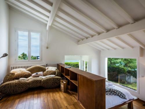 Guethary Villa Sleeps 6 Air Con Wifi