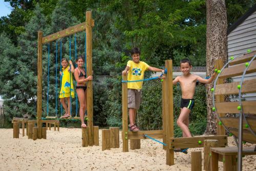 Camping Sunissim Le Boudigau 4* By Locatour