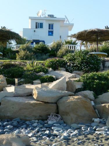 Zygi Beachfront Villa