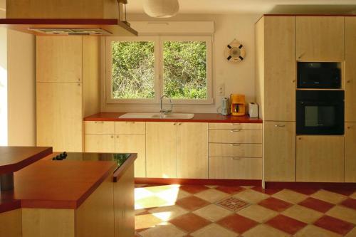 Holiday Home Lannilis - Bre05463-f
