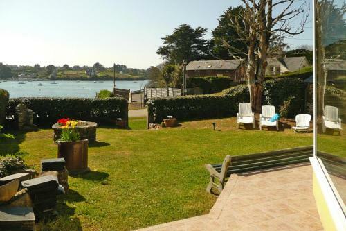 Holiday Home Lannilis - Bre05463-f