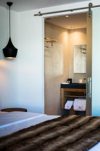 Hotel H�tel Daria-i Nor