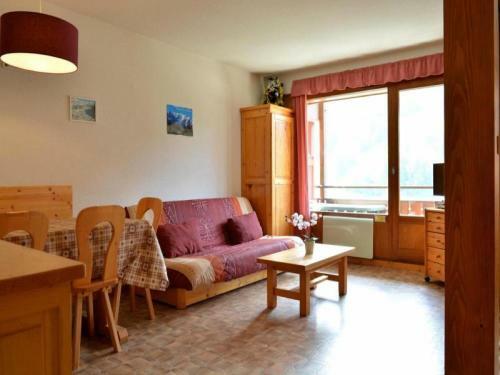 Apartment Cornillon B