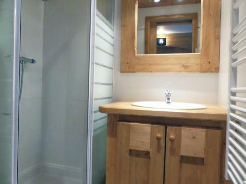 Modern Apartment In Meribel Near Ski Lift