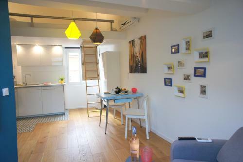 Apartamento Superbe Studio Vieux Nice - Calme Et Climatis�
