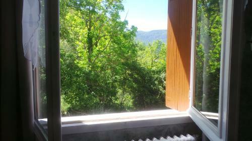 Bed & Breakfast La Maison Blanche Chambres D?h�tes - B & B Quillan