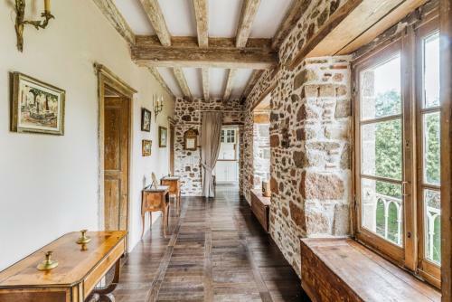 Agroturismo Trementines Chateau Sleeps 12 Pool Wifi
