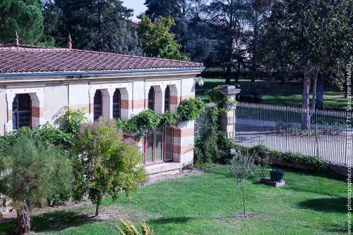 Bed & Breakfast Ch�teau De Lastours
