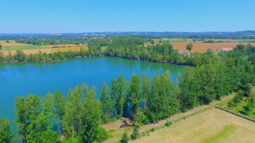 Bed & Breakfast Ch�teau De Lastours