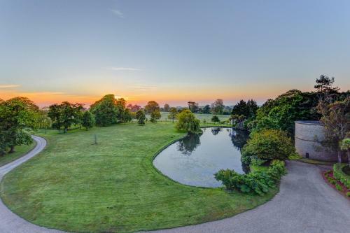 Agroturismo Tocqueville-les-murs Chateau Sleeps 10 Wifi