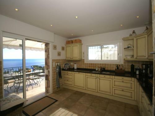 Stunning Villa In Les Issambres With Swimming Pool