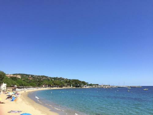 Holiday Home Le Mas D'esqui�re