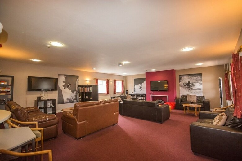 Albergue Dare Valley Country Park Accommodation