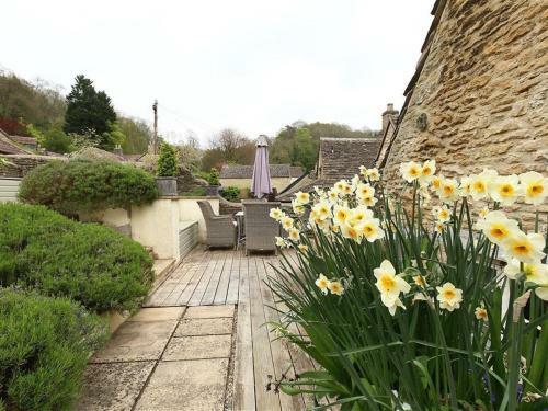 Castle Combe Cottage, Bath