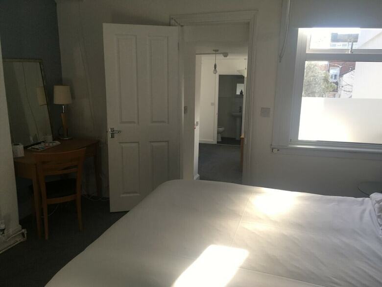 Hotel Sea Breeze