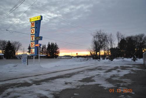Neepawa Motel