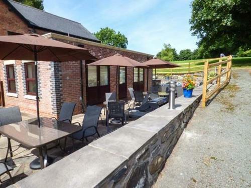 Ty Newydd, Welshpool