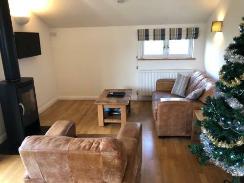 Fields End Lodges