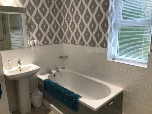 Bed & Breakfast Holywell House B & B