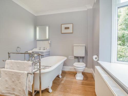 Landcombe Cottage, Dartmouth