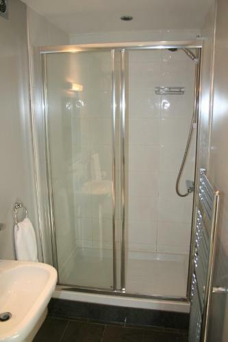 Hostal Dalkeith Five Bedroom House