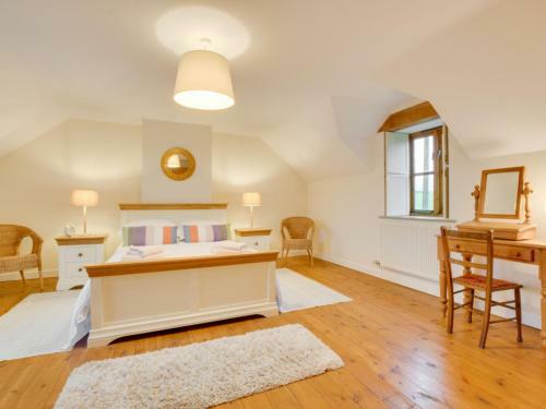 Holiday Home Maes Remyr