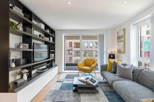 Colindale 3 Bed Luxury Apartment
