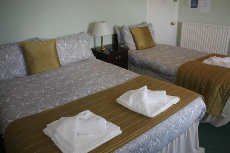 Hostal Airdenair Guest House