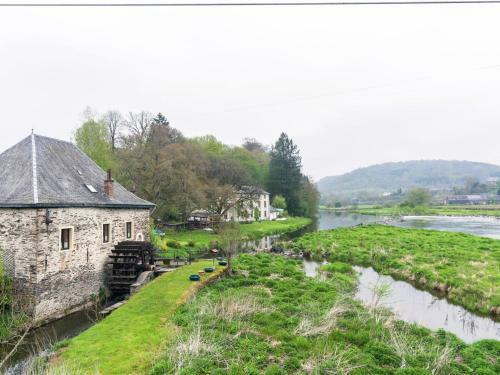 Holiday Home La Buresse Bouillonnoirefontaine