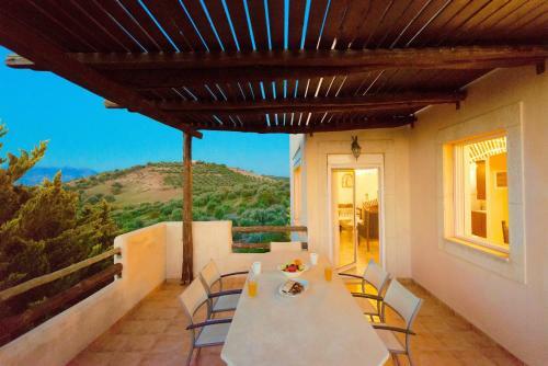 Villa Myrsini