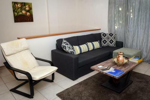 Cozy Apartment Near The Airport