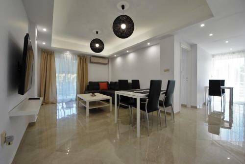 Athena Apartment