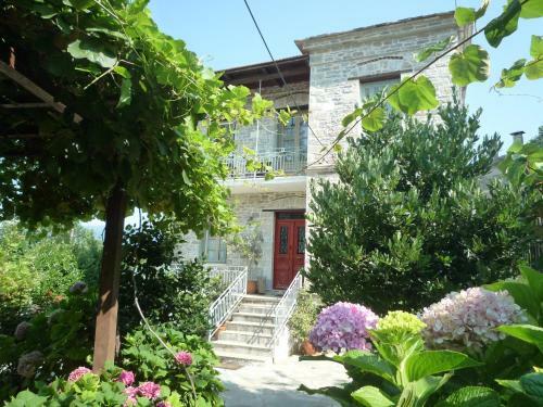 Hostal Arhontiko Prepala