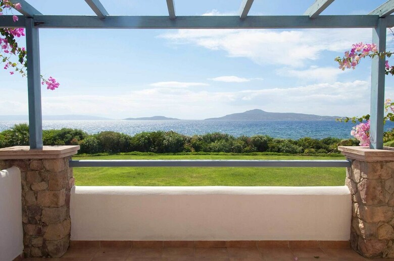 Neapoli Villas