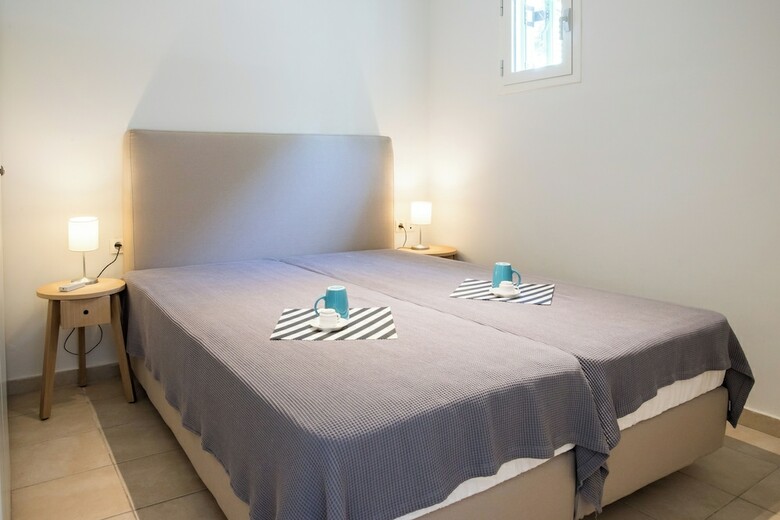 Neapoli Villas