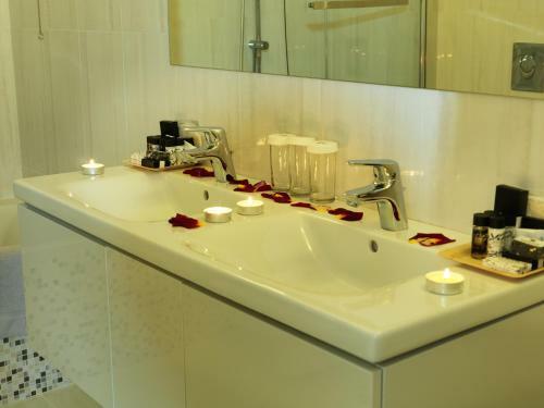 Hondos Classic Hotel & Spa