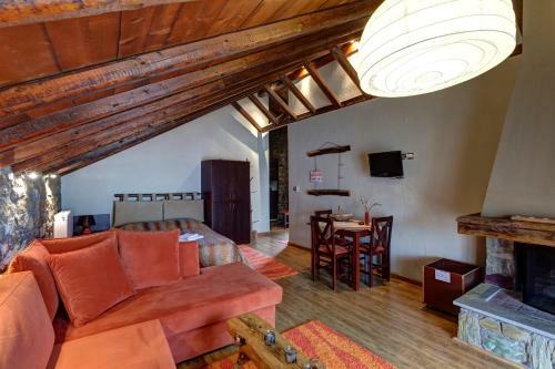 Apartamentos Remos Villas