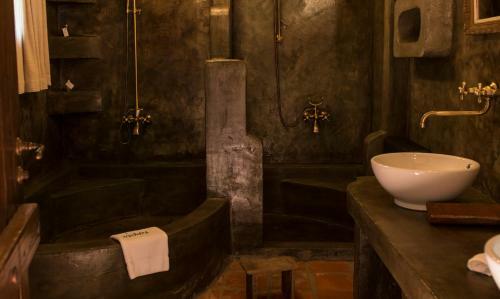 Hostal Montanema Handmade Village
