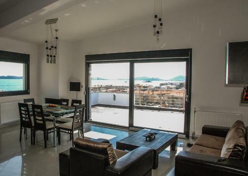Aelia Apartments