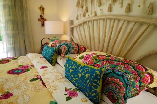 Noosa Valley Manor B&B