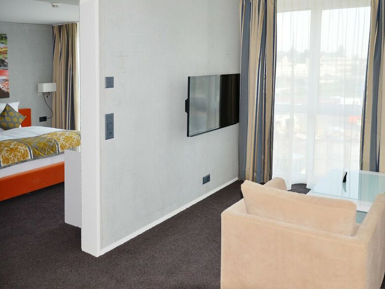 Hotel Swiss Star