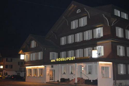 Posada Landgasthof R�sslipost