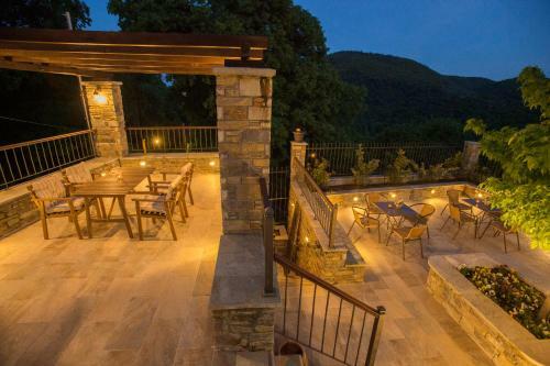 Hostal Thalia Traditional Guest House