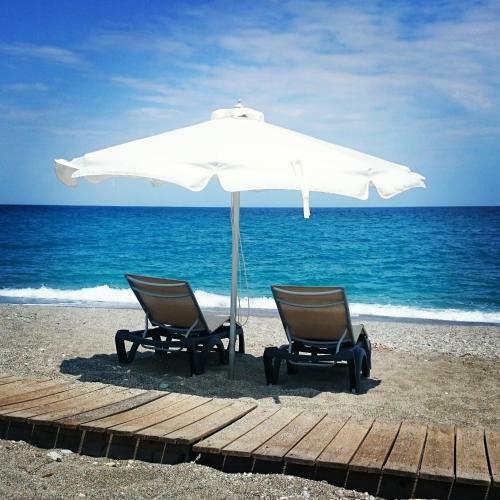 Golden Beach Hotel